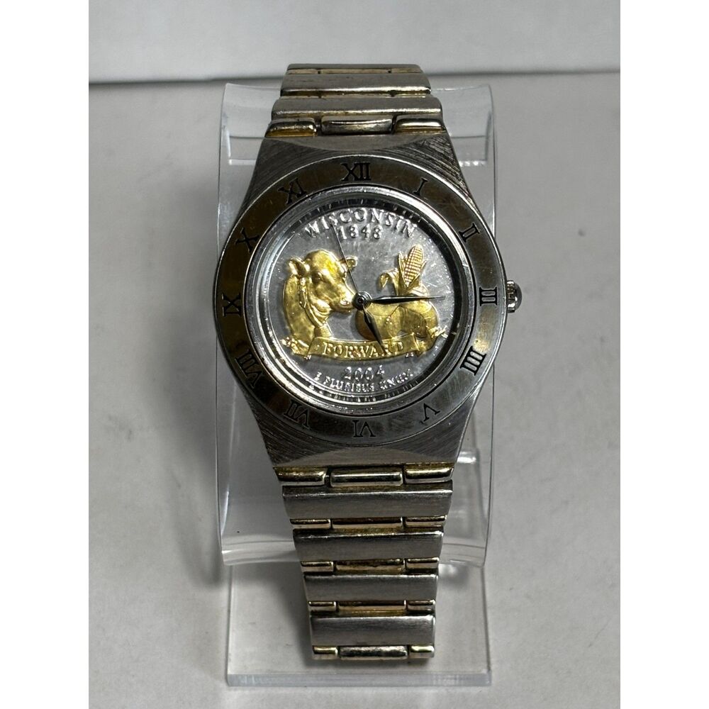 Wisconsin state coin two-tone 35mm men's watch, working